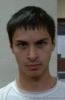 Mugshot of AMIER ISRAEL VALLES