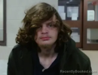 Mugshot of HUNTER LEE GRAYBILL