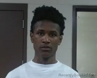 Mugshot of MRTRAVIEL JERMAINE SMITH-MOORE booked in Sedgwick County, Kansas on April 5, 2026