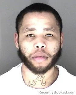 Mugshot of Vincent Bernard Junior Harris