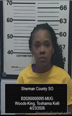 Mugshot of Toshanna Kelli Woods-King booked in Sherman County, Kansas on April 23, 2026