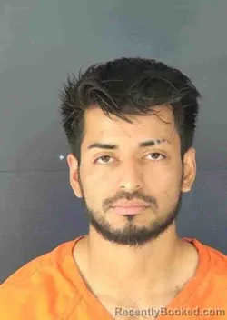 Mugshot of JOSUE ALEXA HENRIQUEZ MENJIVAR booked in Sarasota County, Florida on April 1, 2026