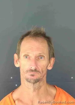 Mugshot of JEREMY SCOTT STEFFEN booked in Sarasota County, Florida on April 24, 2026