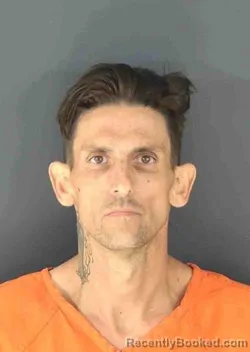 Mugshot of RYAN GERARD AMUNDSEN booked in Sarasota County, Florida on April 26, 2026