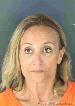 Mugshot of SOMMER NICOLE MENDIOLA booked in Sarasota County, Florida on May 12, 2026