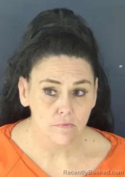 Mugshot of Jessica Dawn Hoffman booked in Sarasota County, Florida on October 6, 2026