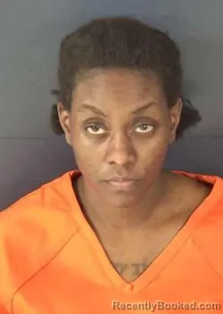 Mugshot of Zahquillyah Claresha Sheppard booked in Sarasota County, Florida on October 15, 2026