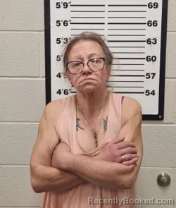 Mugshot of Laura Rayanne Covey