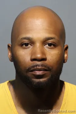 Mugshot of DEMETRUIS LEE