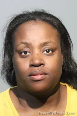 Mugshot of DENISE LEVETTE CULBREATH