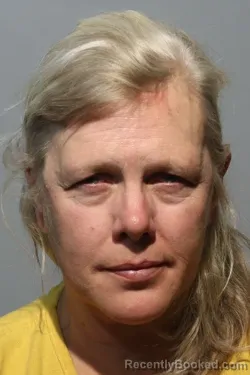Mugshot of KIMBERLY ANN MOORE