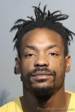 Mugshot of DANTE LAROY MARTIN