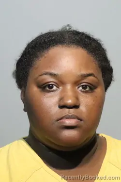 Mugshot of ALEXIS NYESHA THOMPSON