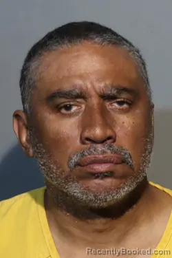 Mugshot of EDWIN COLON