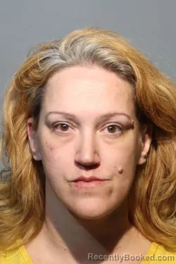 Mugshot of KYLIE FREEMAN