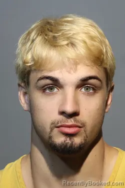 Mugshot of ISAIAH JAYCE WHITE booked in Seminole County, Florida on April 5, 2026