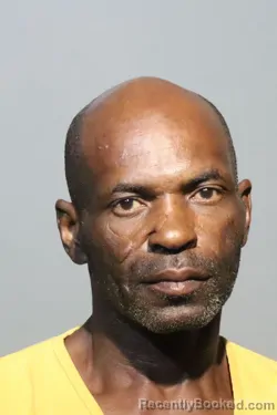 Mugshot of MALVIN DAVIS booked in Seminole County, Florida on May 5, 2026