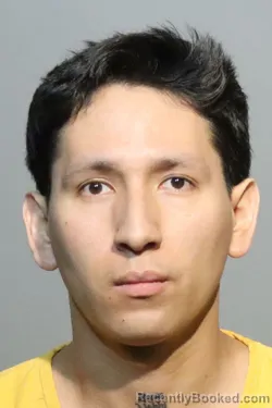 Mugshot of ALFREDO ARFAXAD SILVA CRUZ booked in Seminole County, Florida on May 8, 2026