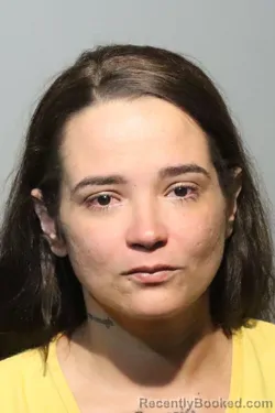 Mugshot of GLORIMAR CASALS GONZALEZ booked in Seminole County, Florida on June 19, 2026
