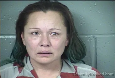 Mugshot of LISA RENEE AQUINO