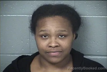 Mugshot of JA'SHONA KIRSHAWN MONIQUE CLARK