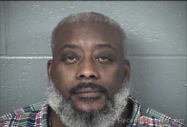 Mugshot of OTIS LEE LOWE