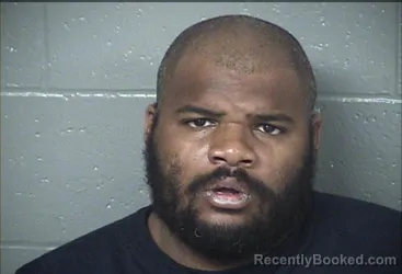 Mugshot of MARCUS XAVIER YOUNG