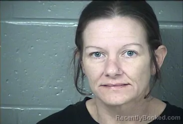 Mugshot of APRIL NICOLE CLAXTON