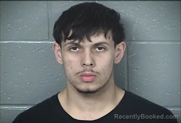 Mugshot of DAYARDO BANUELOS VALENZUELA