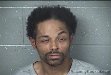 Mugshot of BRANDON LAMONT SMITH