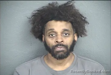 Mugshot of SEAN TREMAINE SMITH booked in Wyandotte County, Kansas on March 31, 2026