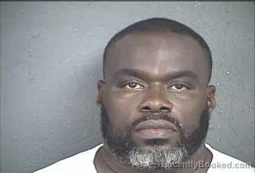 Mugshot of DERRICK LAMONT WEATHERSPOON booked in Wyandotte County, Kansas on August 3, 2026