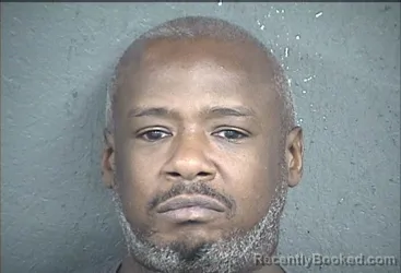 Mugshot of Myron Deshawn Hannett booked in Wyandotte County, Kansas on August 20, 2026