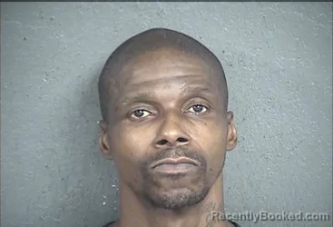 Mugshot of Deron Leon Woodson booked in Wyandotte County, Kansas on September 30, 2026