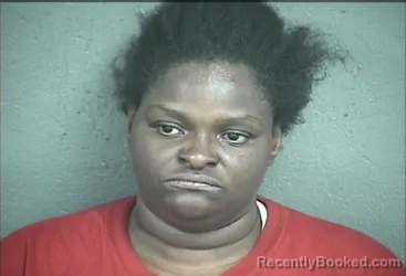 Mugshot of Tanisha Lawanda Robinson booked in Wyandotte County, Kansas on October 9, 2026