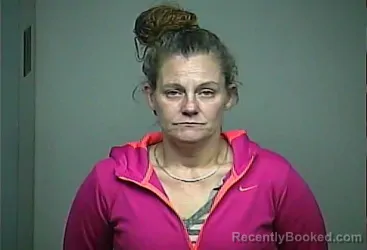 Mugshot of MELISSA H HARMON