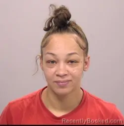 Mugshot of Clarissa Lamay Dewitt-Campbell