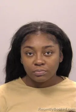 Mugshot of Diamond Alexis Smart
