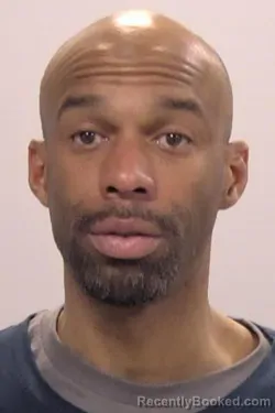 Mugshot of DeRoyce Lashaun Bunch