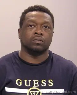 Mugshot of Raymond Ramon Washington