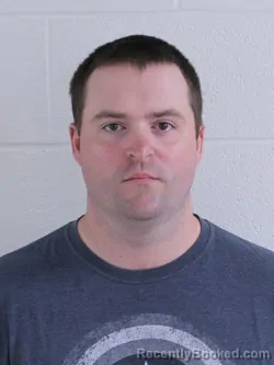 Mugshot of CODY JAMES STRAWSER booked in Ashland County, Ohio on April 24, 2026