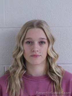 Mugshot of CHLOE ELIZABETH PRATER