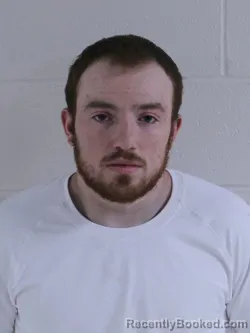 Mugshot of BRAYDEN R SNYDER