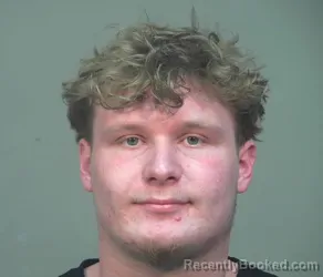 Mugshot of JONATHAN CAPONE ROBINSON