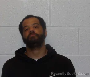 Mugshot of KEONDRE DEVAUGH GRIFFITH booked in Coshocton County, Ohio on May 16, 2026