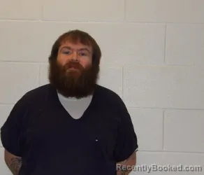 Mugshot of AUSTIN DEAN SCHNARS booked in Coshocton County, Ohio on April 20, 2026