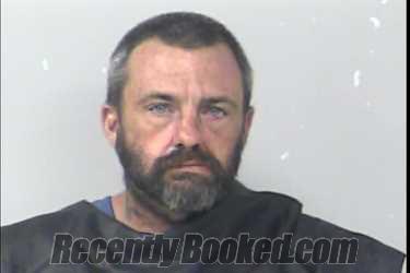 Mugshot of Daniel Eugene Holmes