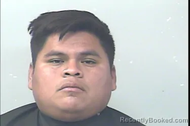 Mugshot of Jorge Mario Lopez Cash