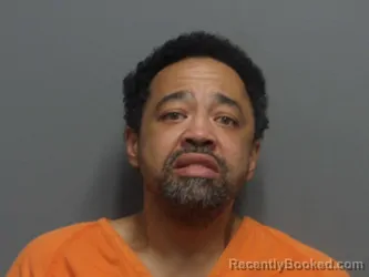 Mugshot of BENJAMIN LUCAS