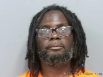 Mugshot of DARROLE WILLIS booked in Cuyahoga County, Ohio on July 18, 2026
